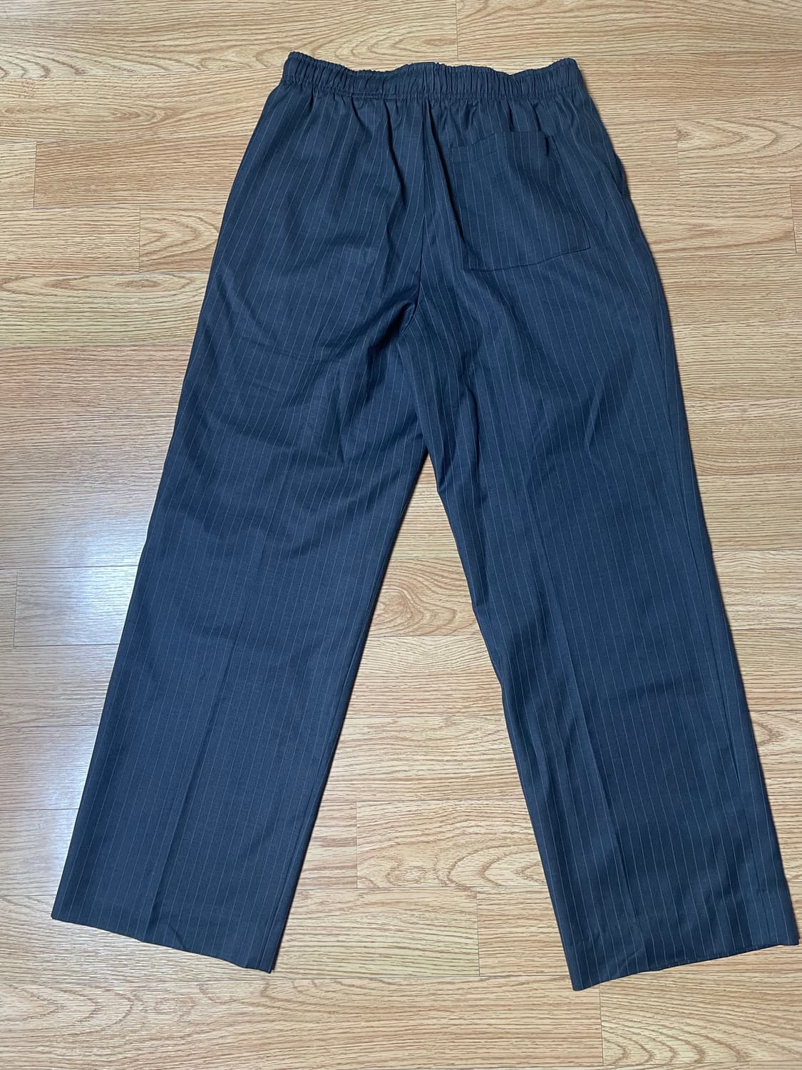 파세르 스트라이프 라운지 팬츠 차콜 상품이미지3