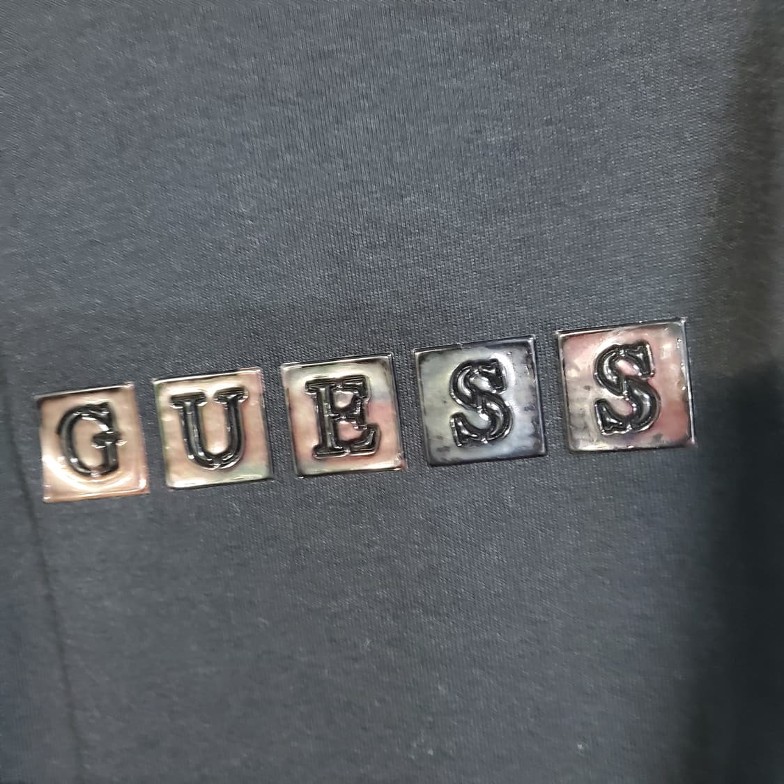 게스 GUESS 블랙 반팔 티셔츠  상품이미지5