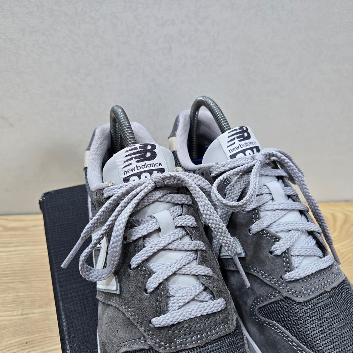 240 뉴발란스 996 그레이 상품이미지6