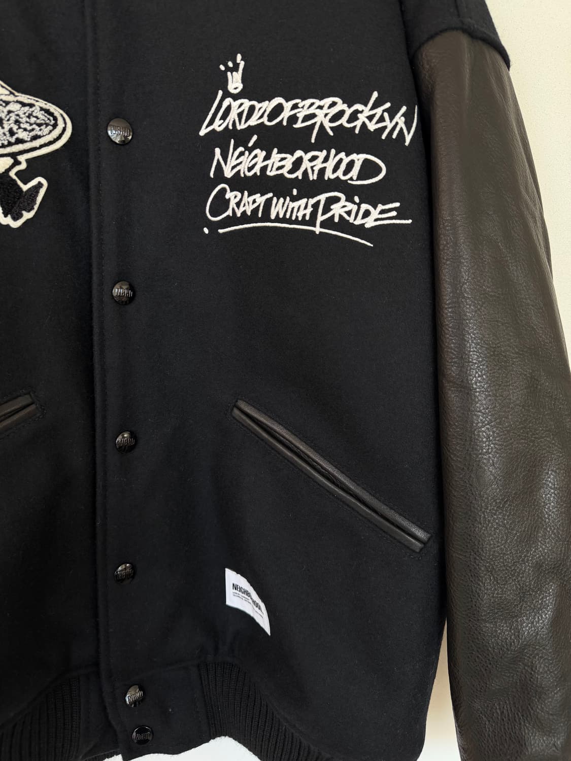 새상품) 네이버후드 x Lordz of brooklyn 스타디움 자켓  상품이미지6