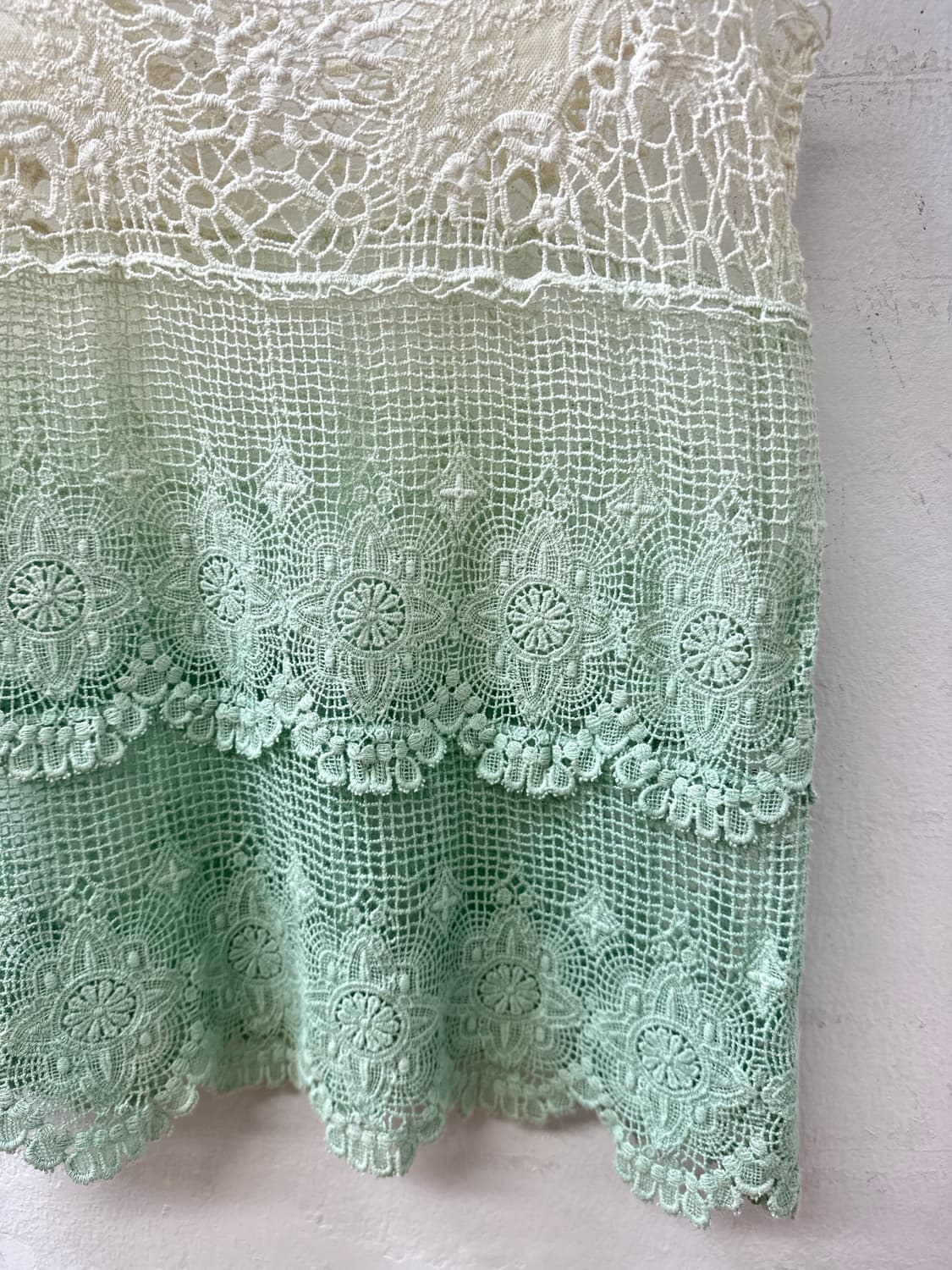 일본빈티지 그라데이션 크로쉐 코튼 슬리브리스 탑 상품이미지2