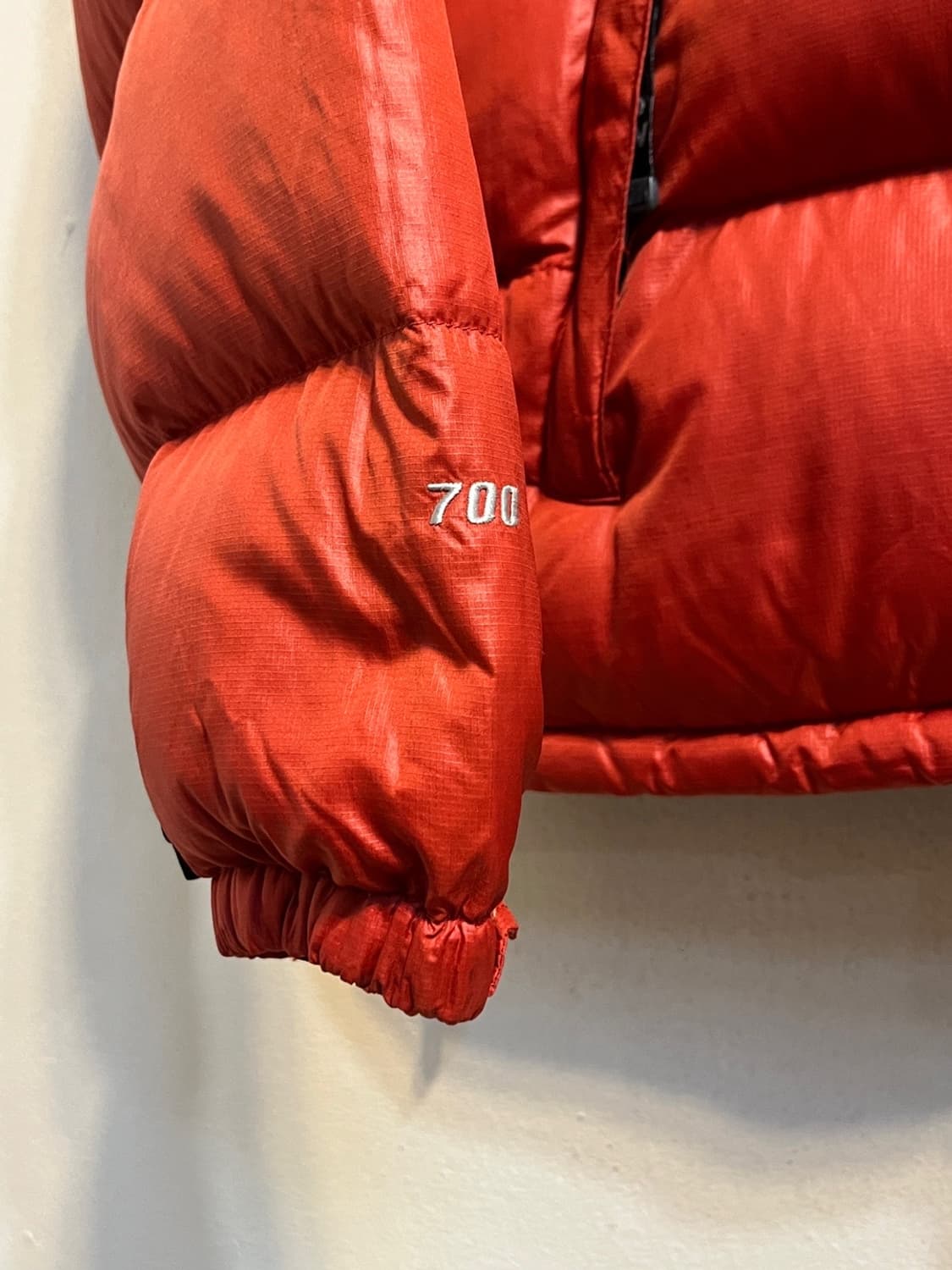 더 노스 페이스 700 눕시 다운 푸퍼 자켓 상품이미지4