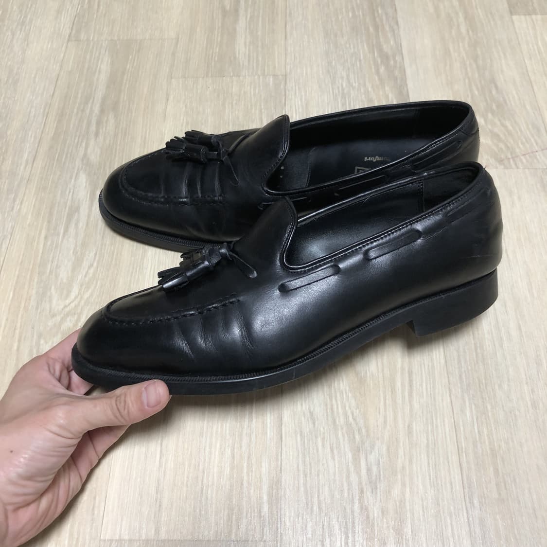 (250 / US 7) 포스트맨 By 풋티지 브라더스 시티 로퍼 블랙 상품이미지1