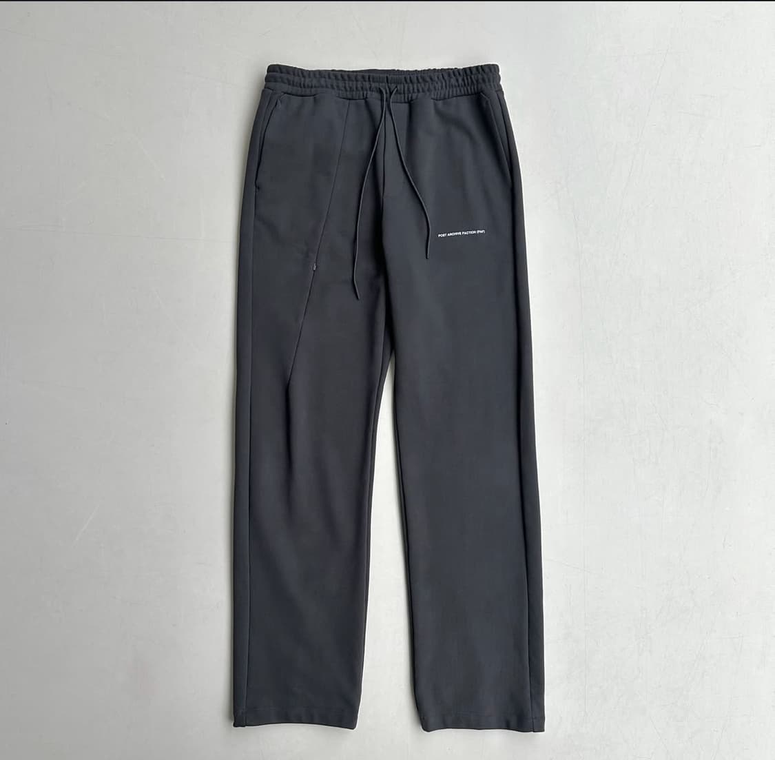 구매) 포스트아카이브팩션 8.0 스웻팬츠 블랙 상품이미지1