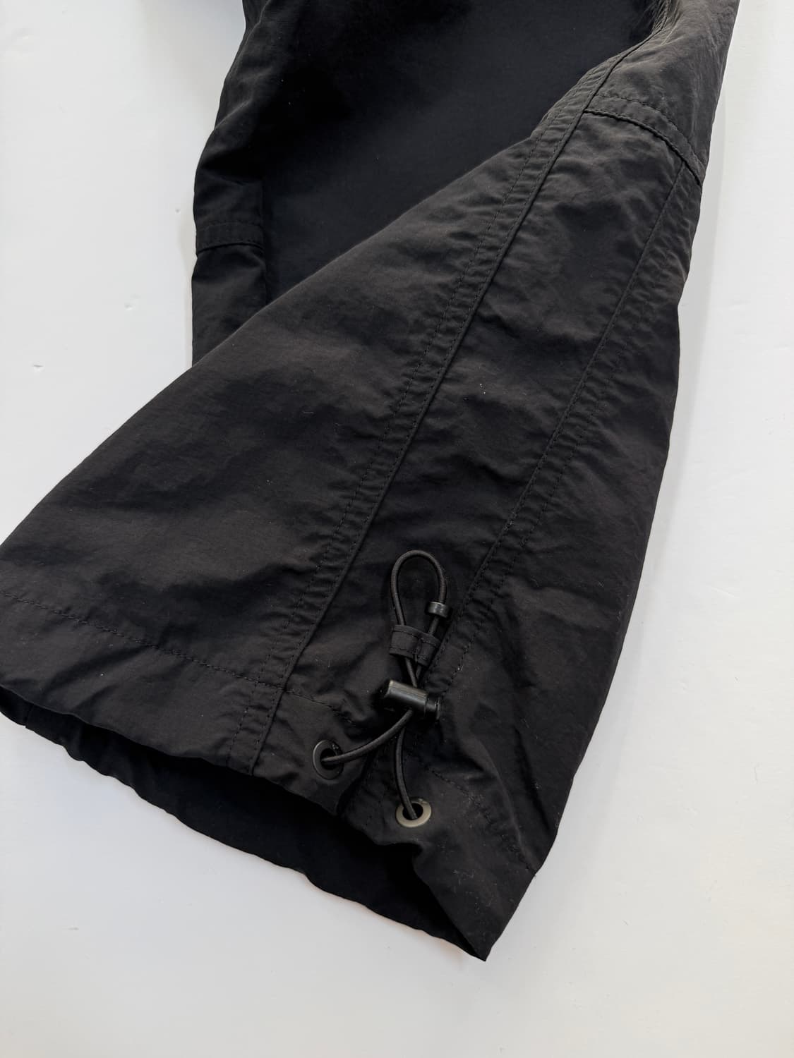 미즈노 블랙 나일론 카고 팬츠 상품이미지3