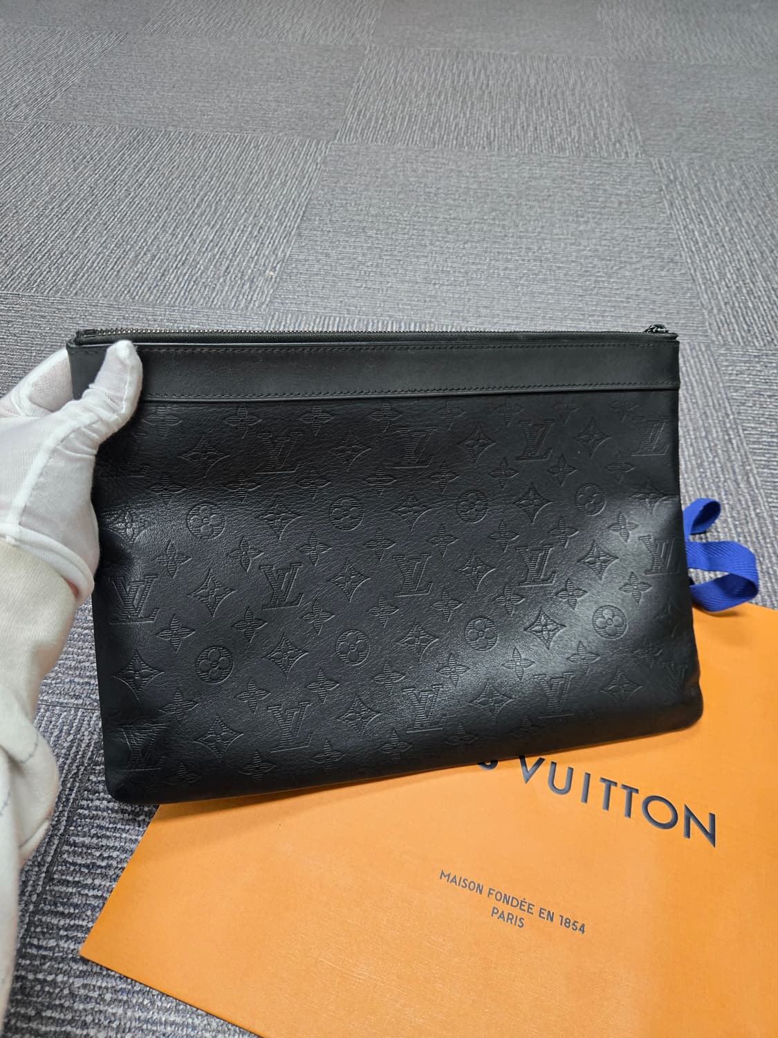 [특가][정품] 루이비통 쉐도우 클러치백 상품이미지3