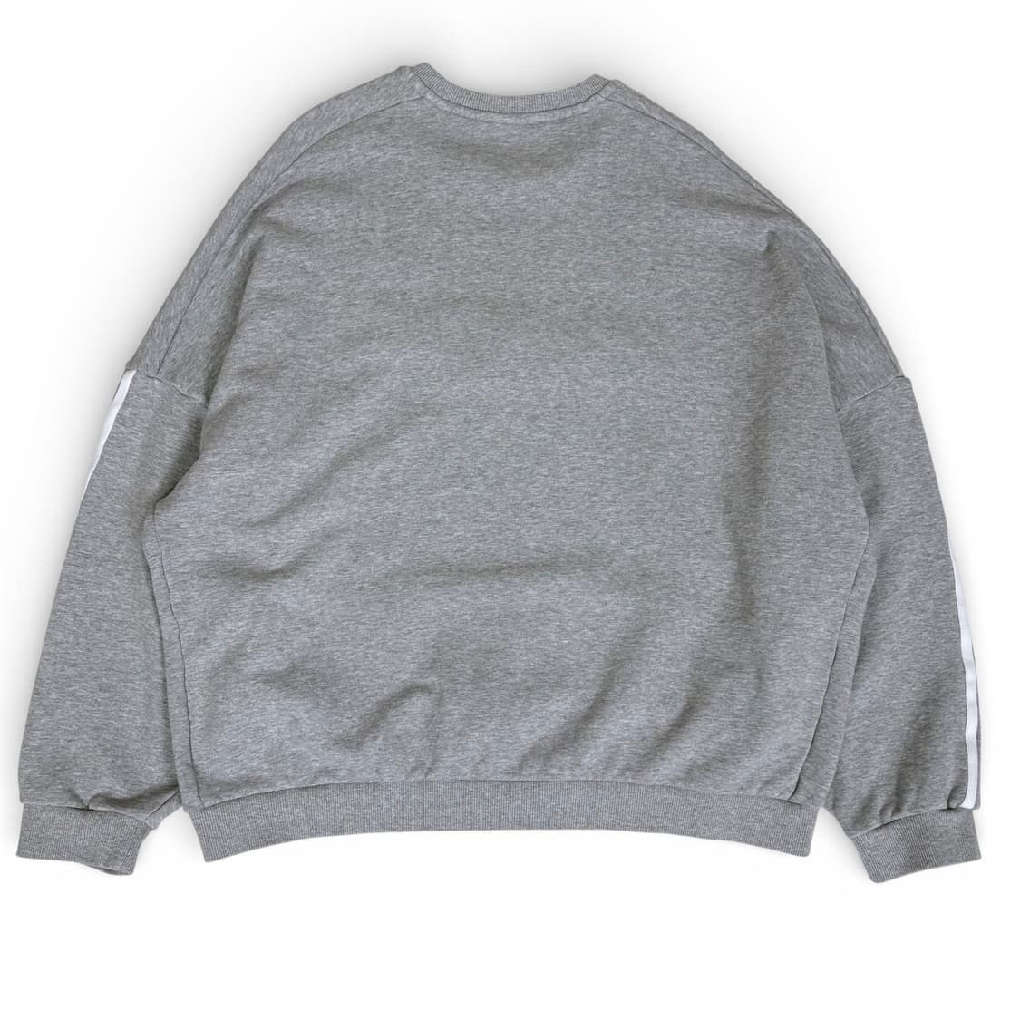 adidas sweatshirt 상품이미지2