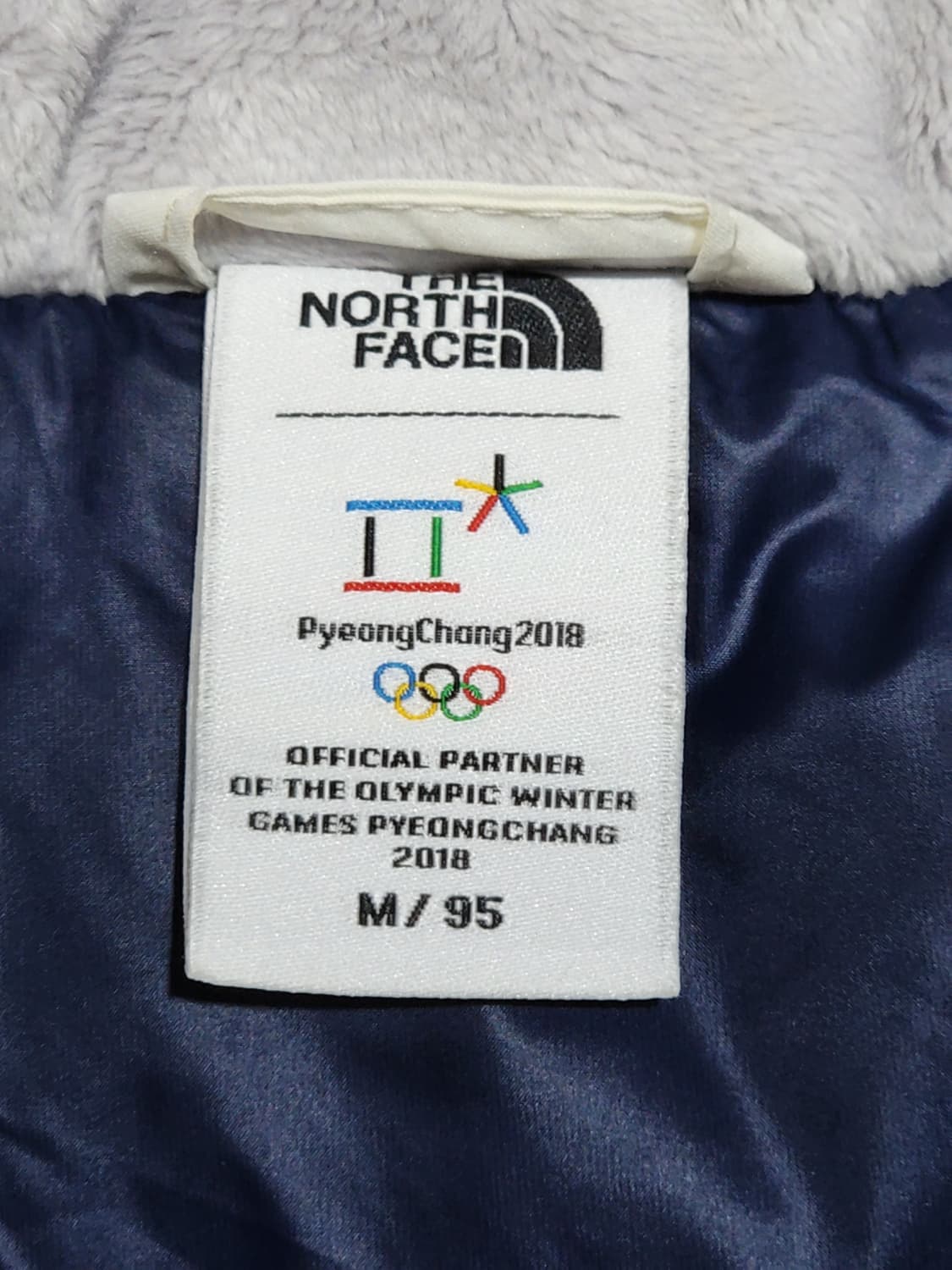 (M) 노스페이스 오리털 패딩조끼 화이트 평창올림픽 다운 베스트  상품이미지3