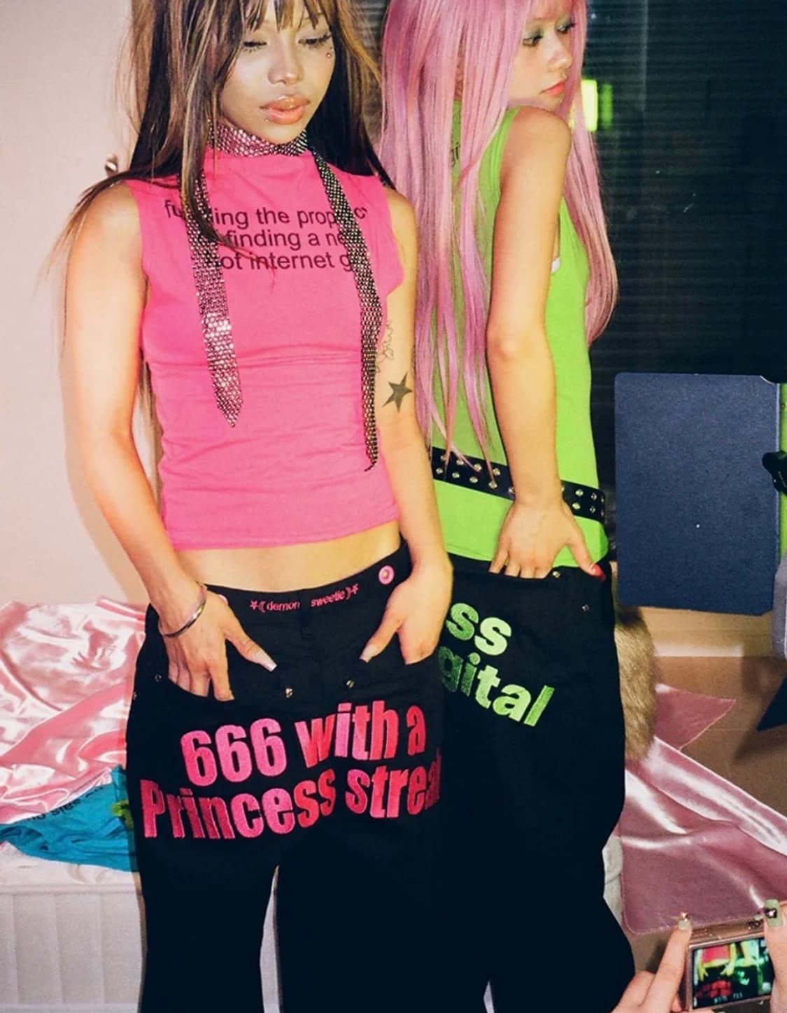 디와이도샵 666진스 상품이미지1