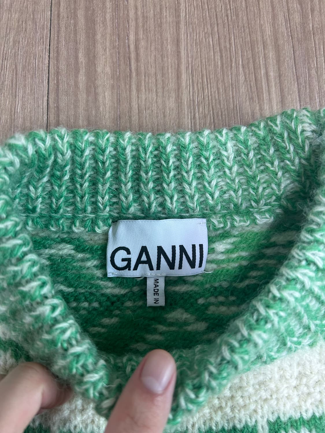 GANNI 가니 울 니트 오버핏 그린 k1834 135 상품이미지4