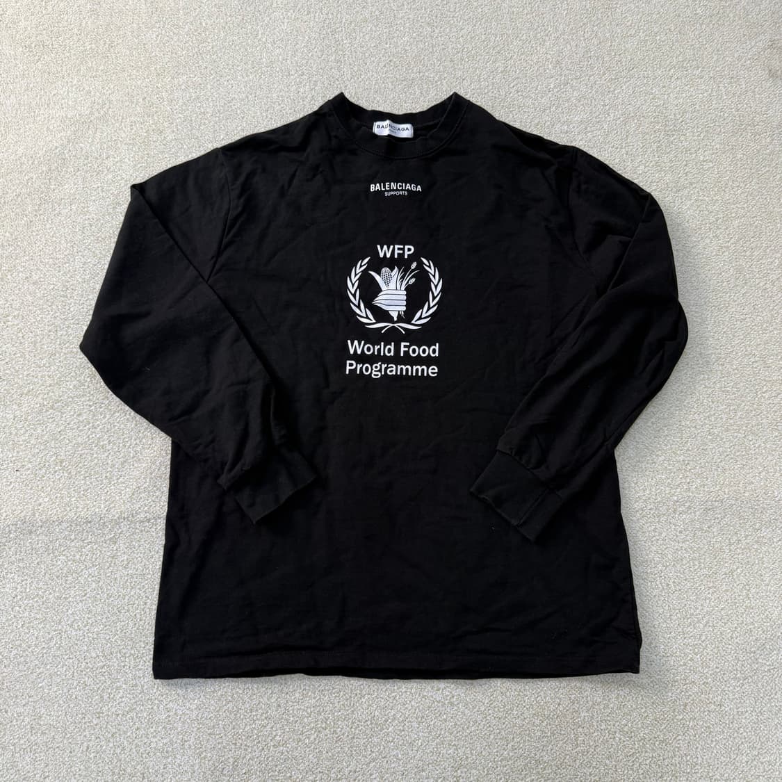 실측확인 고급 블랙 긴팔티 0203T 상품이미지1