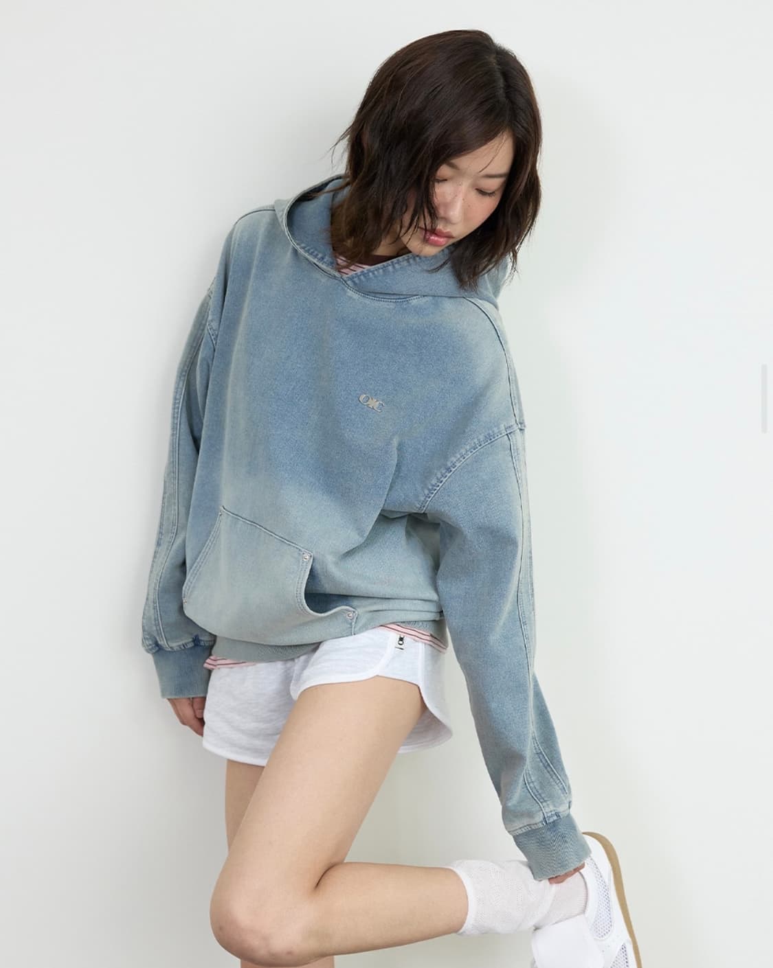 새상품) OIO COLLECTION  오아이오아이 후드티 M 상품이미지1