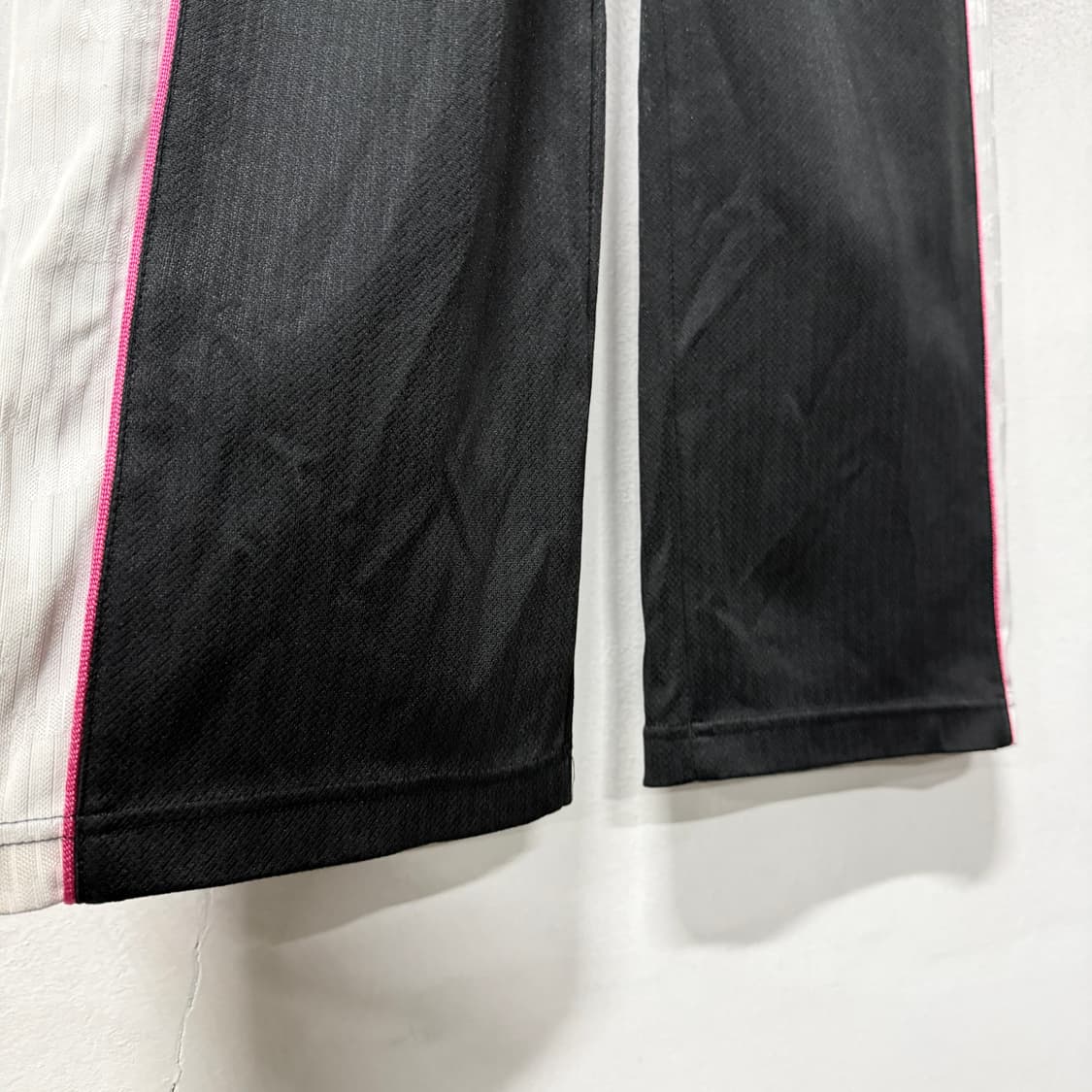 나이키 범고래 핑크 스우시 라인 로고 디테일 와이드 트랙 팬츠 상품이미지5