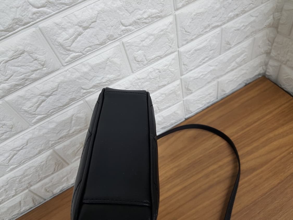 질스튜어트 미니 크로스백 상품이미지3