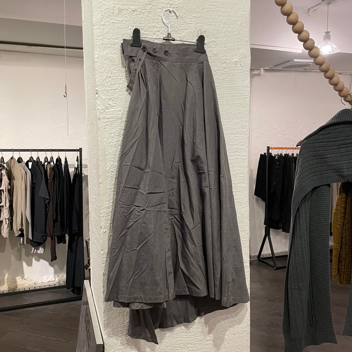 요지야마모토 랩 스커트 그레이 상품이미지3