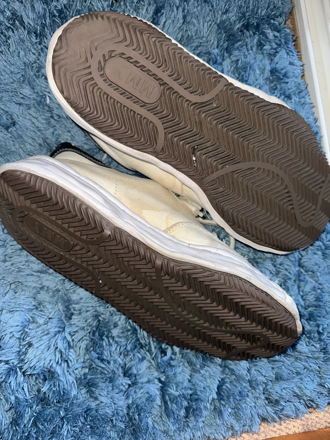 메종 미하라 야스히로 블레이키 OG 솔 캔버스 로우탑 화이트 EU44 상품이미지3