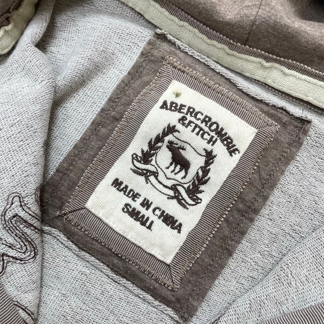 아베크롬비 Abercrombie 브라운 투웨이 슬림핏 크롭 후드집업 S 상품이미지3