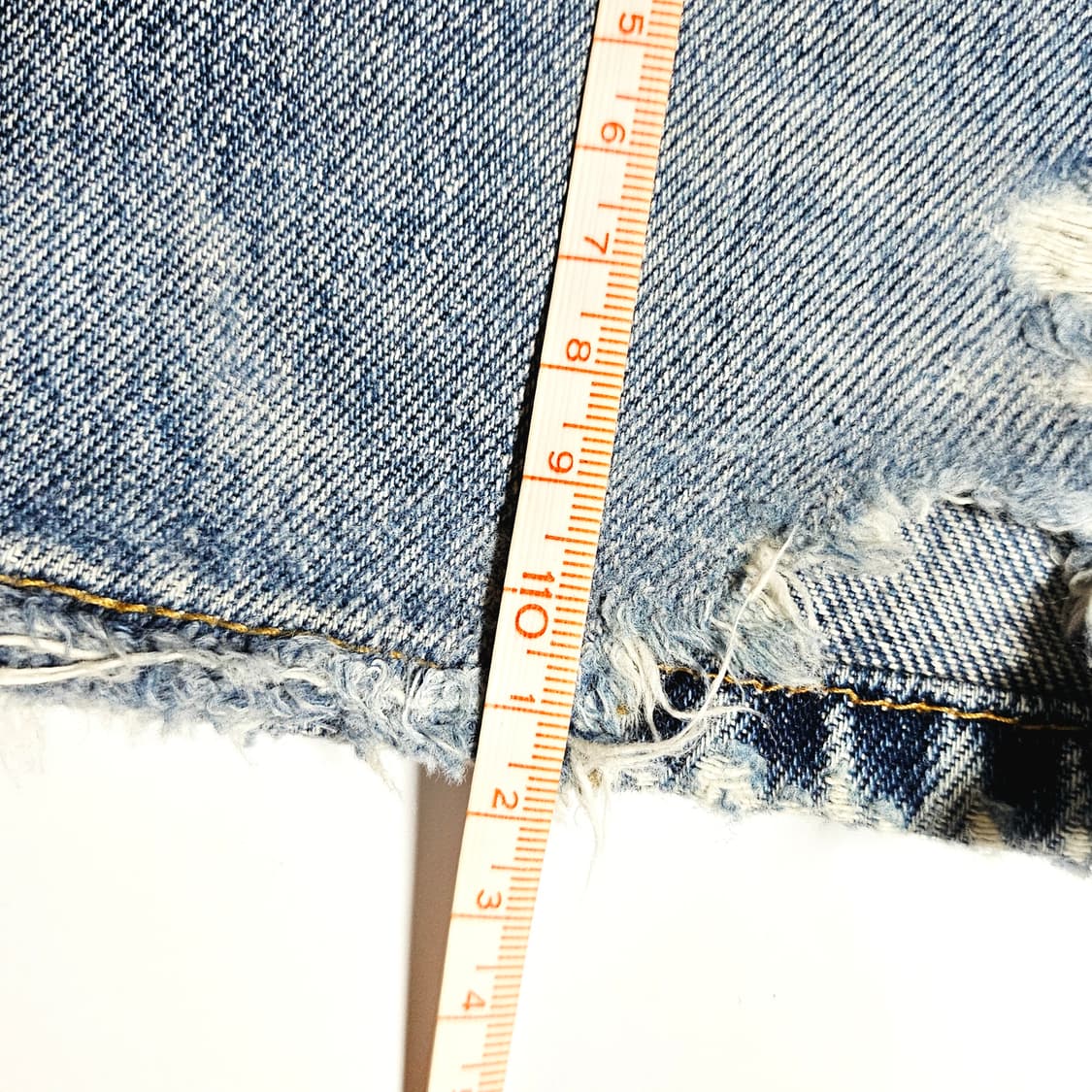 [32][리바이스]00's 501® 백 디스트로이드 스트레이트 핏 데님 상품이미지10
