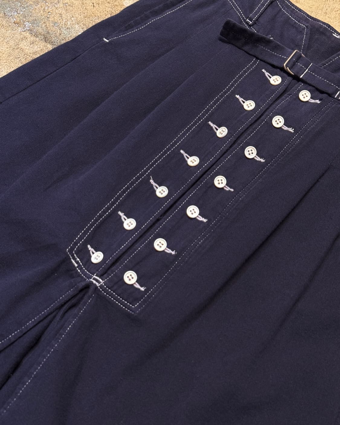 25-27 ) FRAPBOIS Button Two-Tuck Shorts 상품이미지7