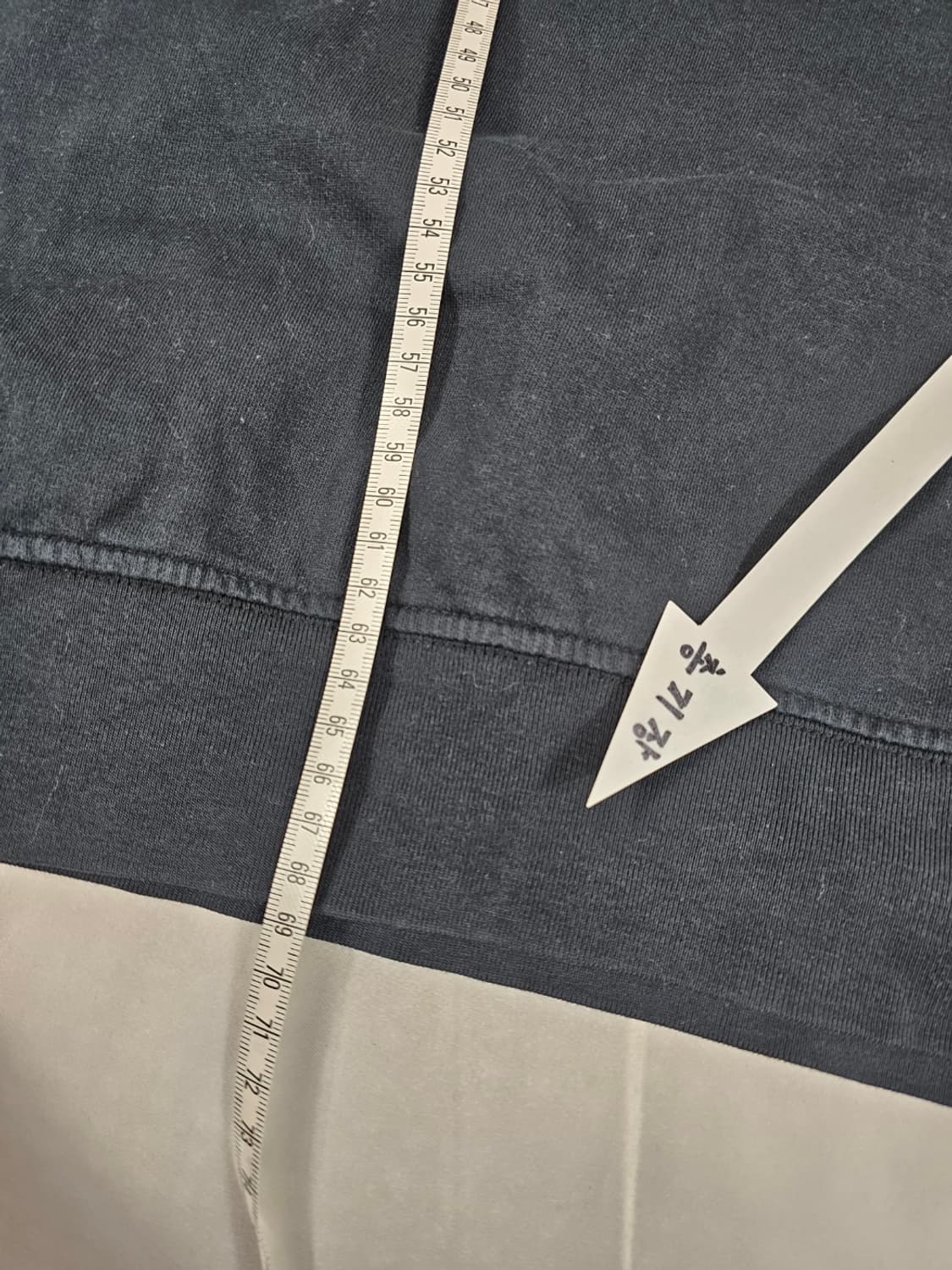 cp컴퍼니맨투맨 상품이미지8