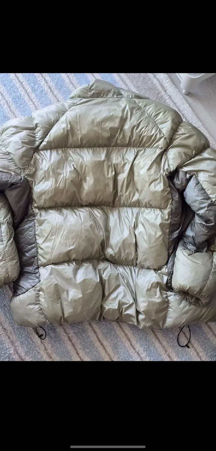 오늘한정) 무신사스탠다드 탱커 무브 패딩 팝니다. 상품이미지3