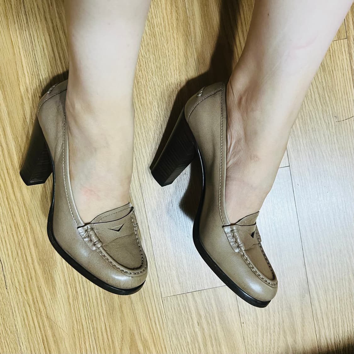 미우미우 구두 상품이미지6