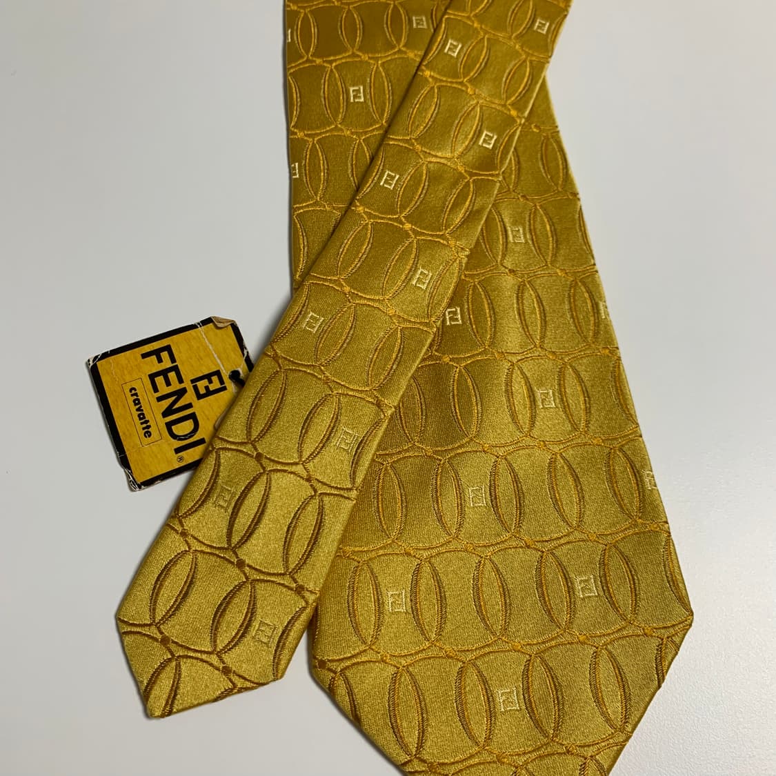펜디(FENDI) 미사용품 명품넥타이 택 달린 S등급 100실크 상품이미지4