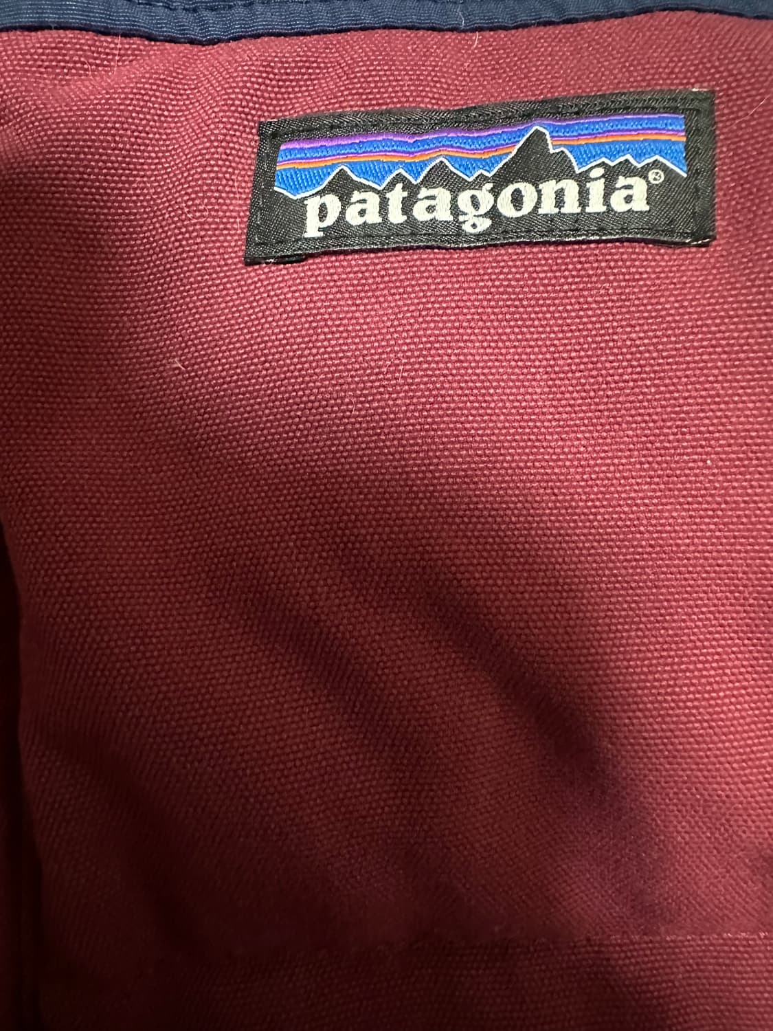 파타고니아 조끼 패딩 베스트 버건디 상품이미지2