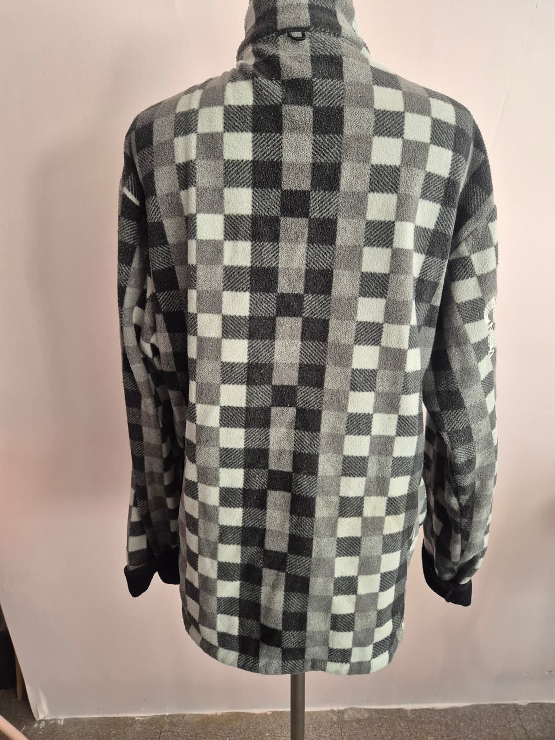 네파 남성용 후리스 판매합니다.  상품이미지2