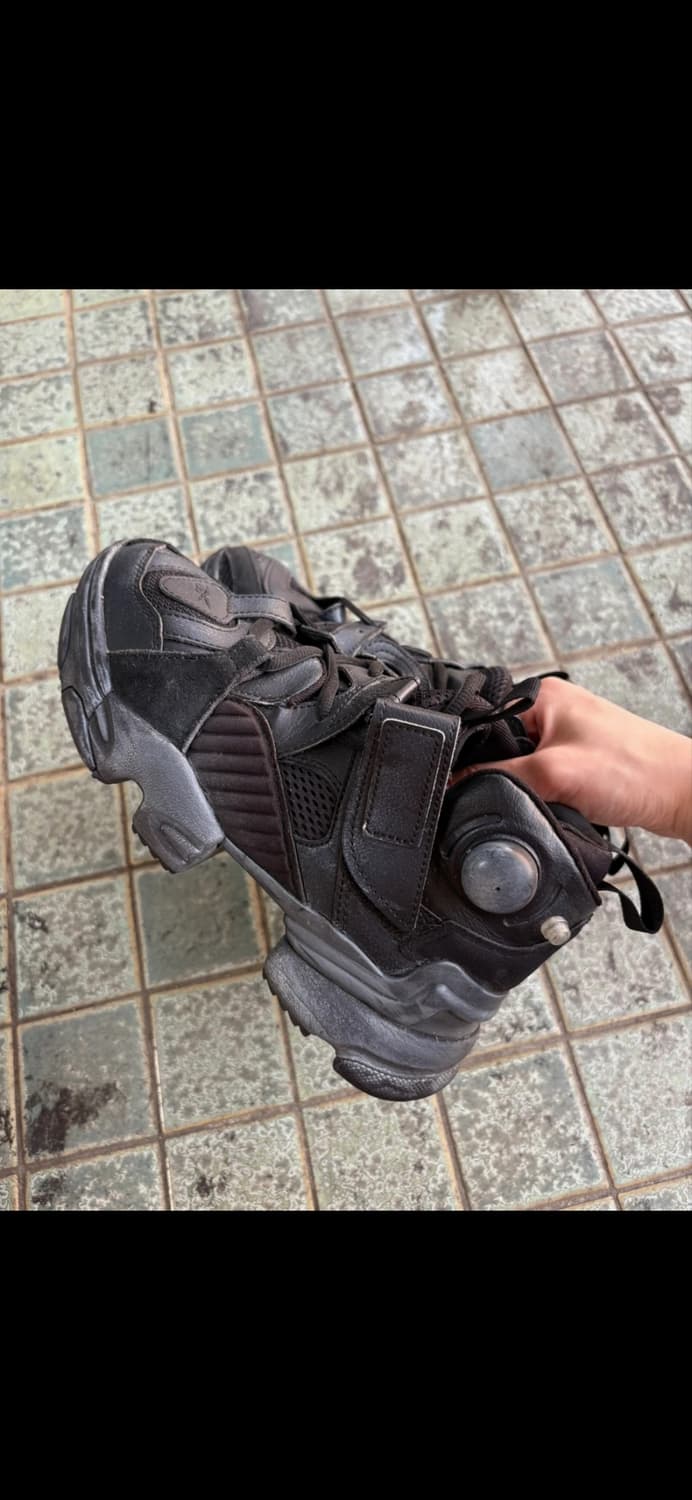 리복 베트멍 유전자변형 더티블랙 퓨리 235 상품이미지6