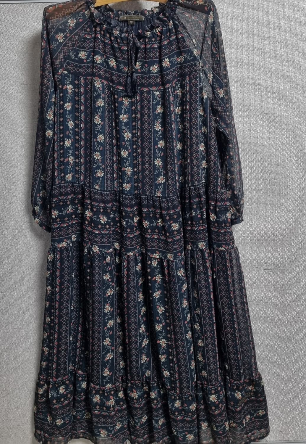 S (55) 써스데이아일랜드 네이비 플라워패턴 롱 원피스 상품이미지1