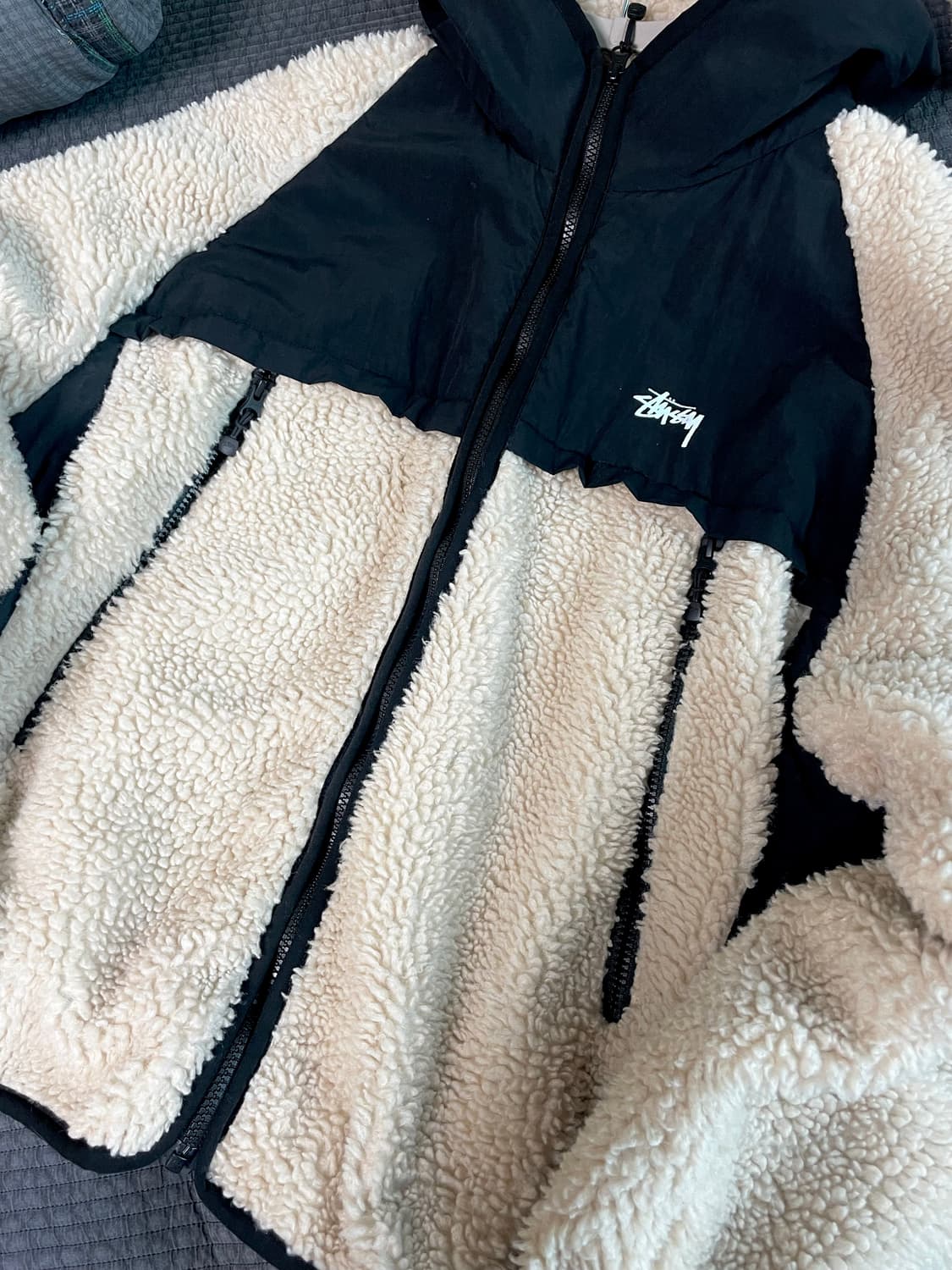 스투시 후리스 상품이미지1