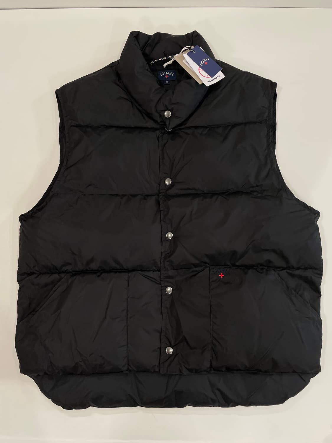 노아 Noah 패딩 베스트 블랙 XL 새상품 판매 상품이미지1