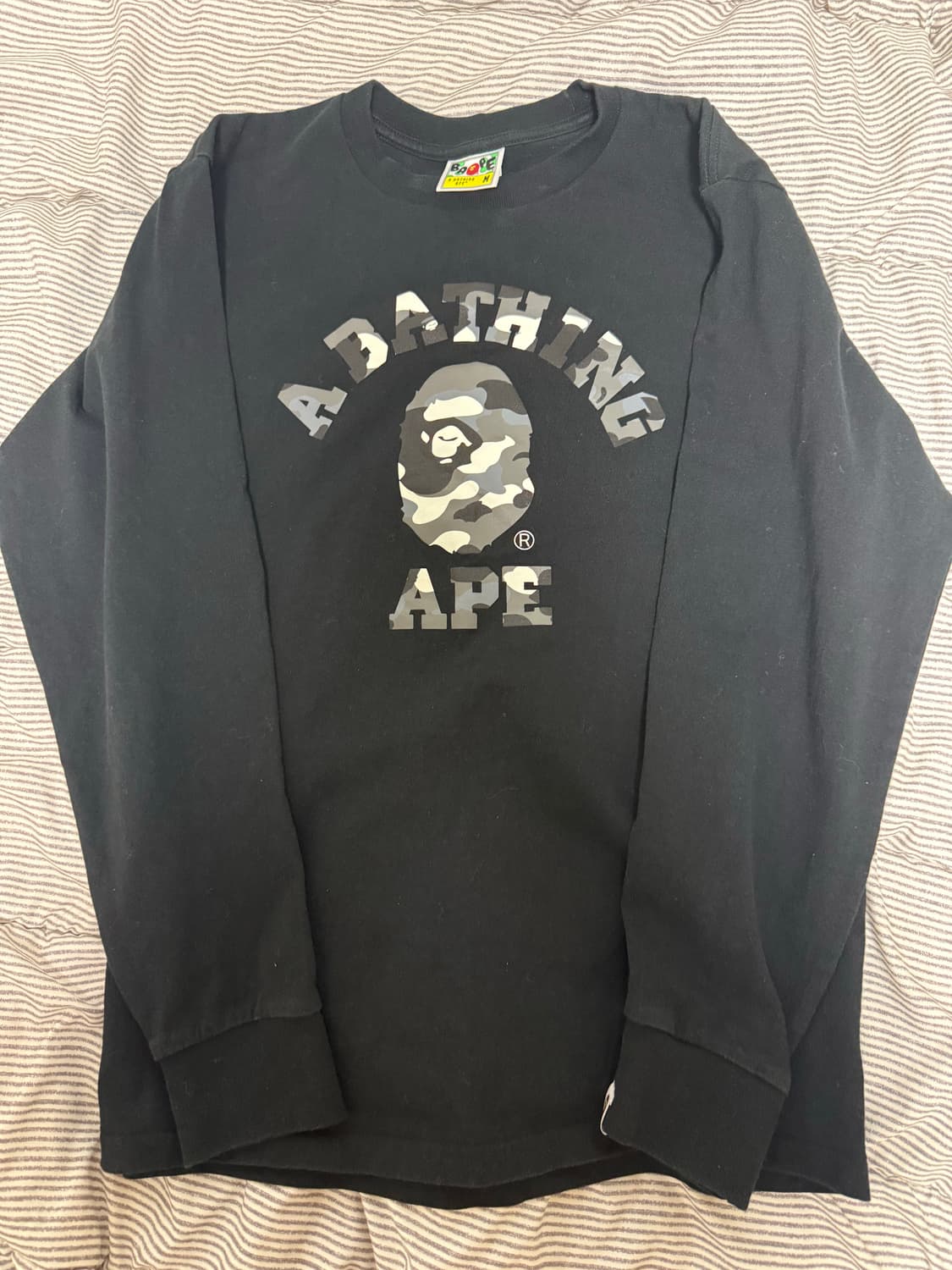 베이프 시티 카모 컬리지 롱슬리브 상품이미지1