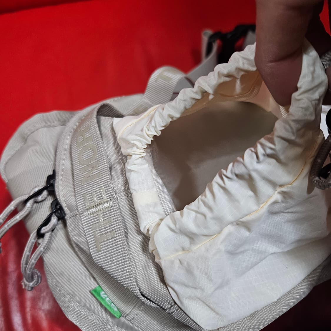 노스페이스 화이트라벨 브리즈 힙색
34 16 6 size 상품이미지5