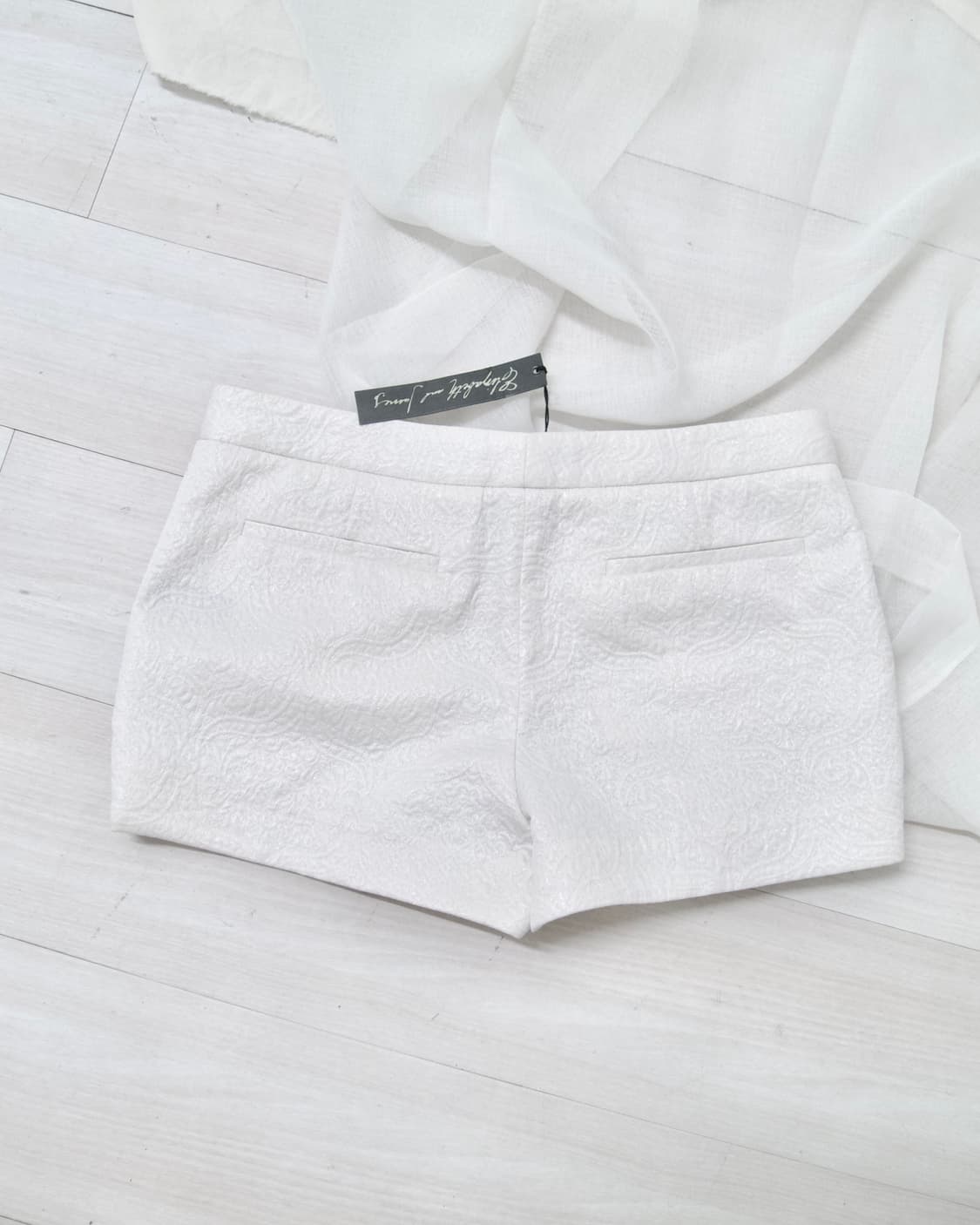 [Elizabeth and James] Jacquard short 상품이미지6