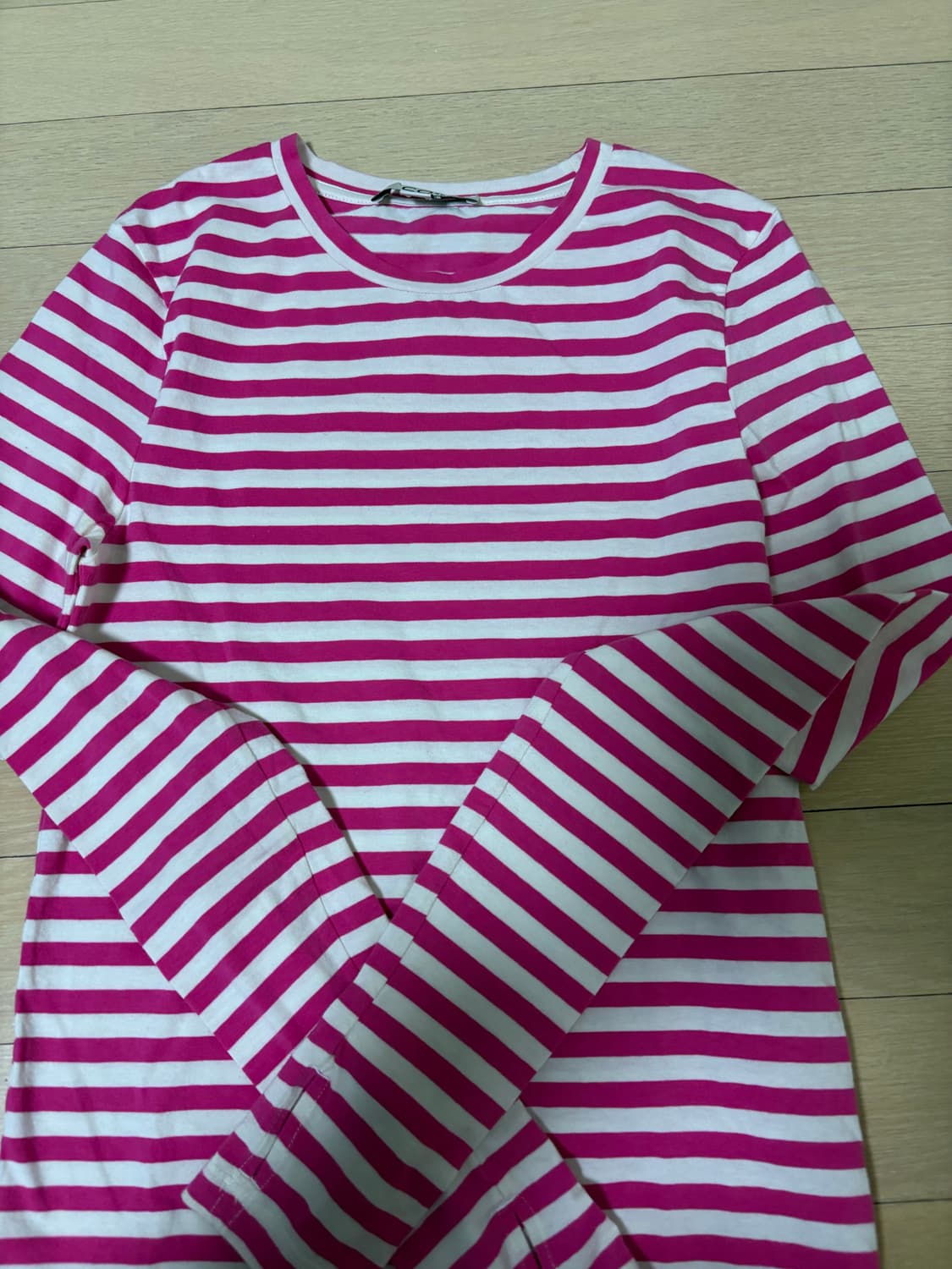 Cos 코스 슬림핏 롱 슬리브 탑 스트라이프 s  상품이미지1