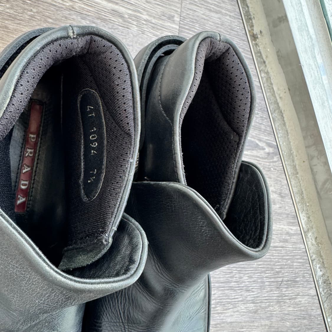 프라다 스포츠 스트랩 레더 앵클 부츠 상품이미지4