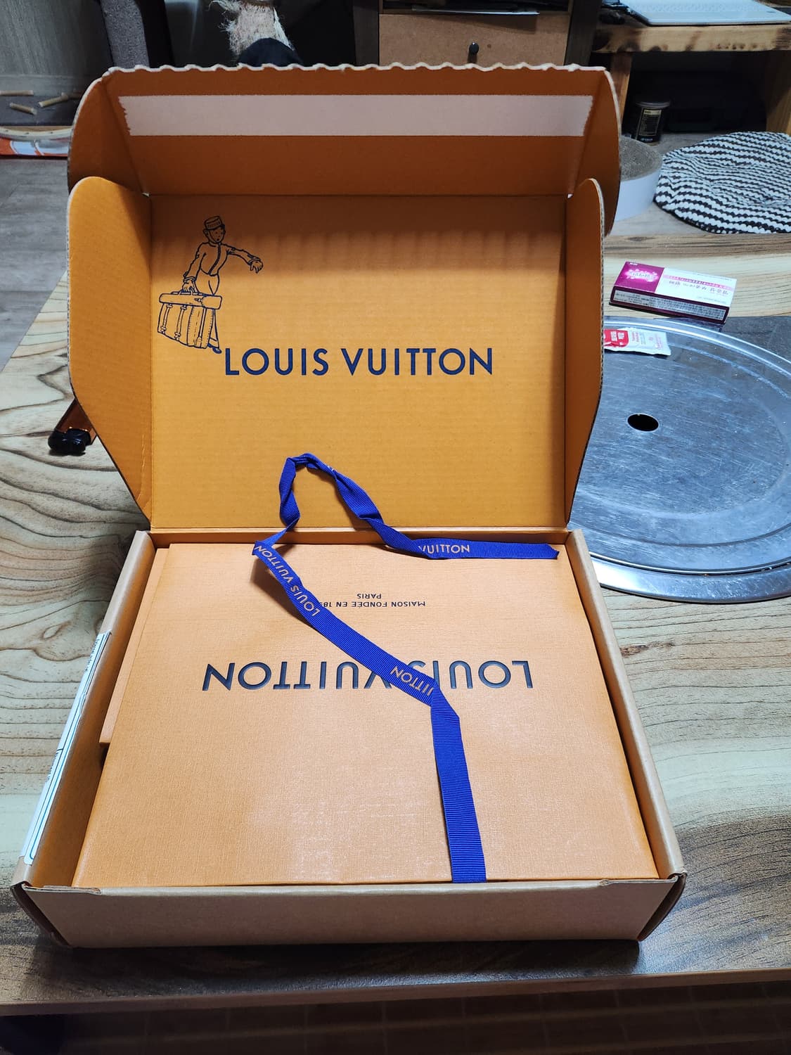 루이비통 슬렌더 월렛 토리옹 모노그램 오렌지 상품이미지4