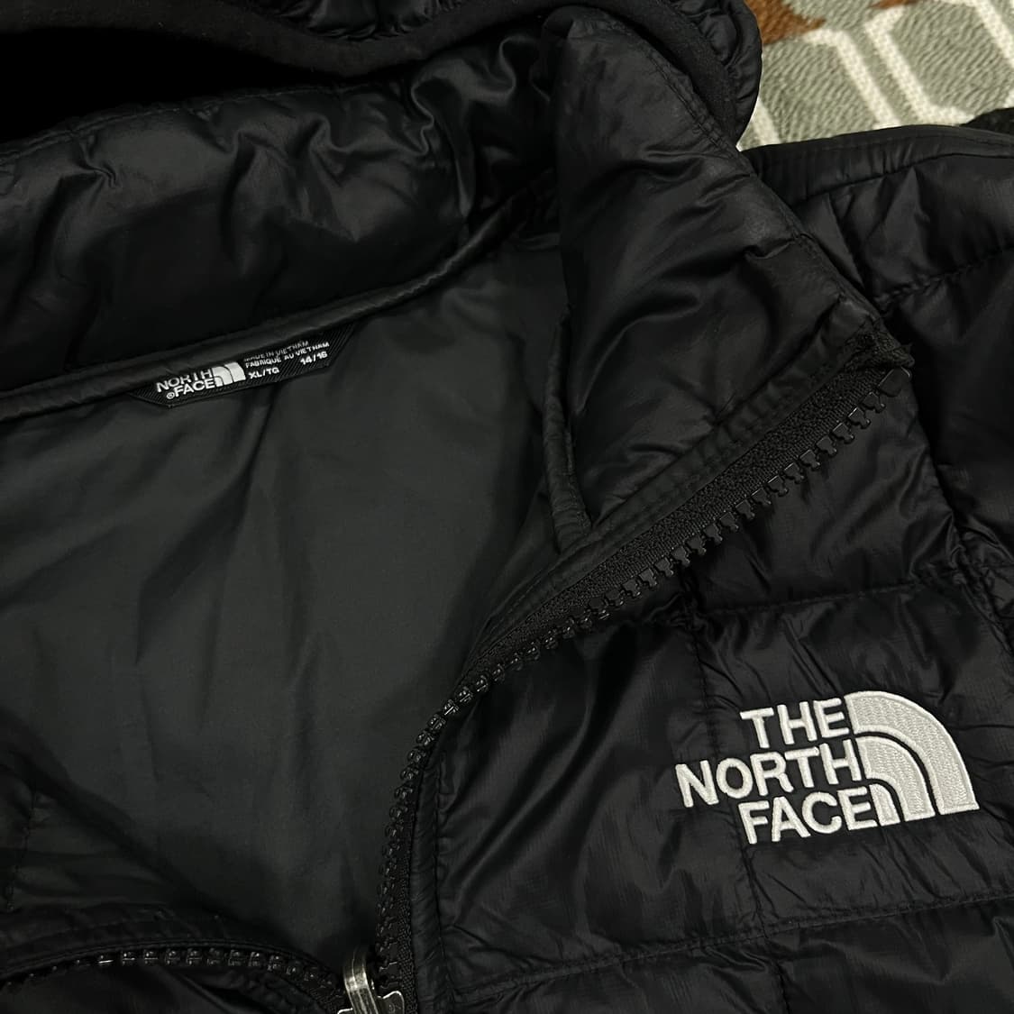 [The North Face] 노스페이스 해외판 써모볼 경량패딩 상품이미지3