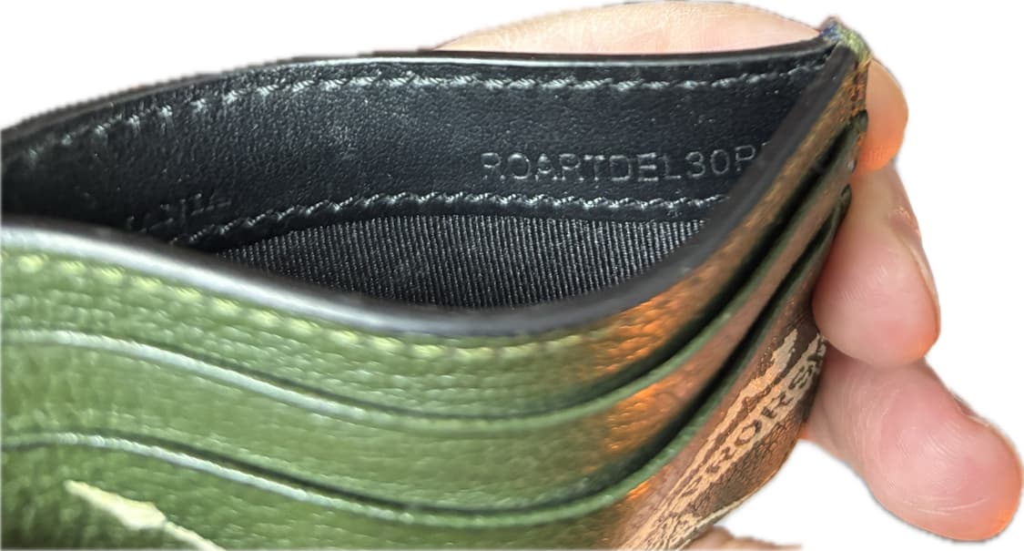 버버리 런던 기사 카드지갑 판매합니다. 상품이미지3