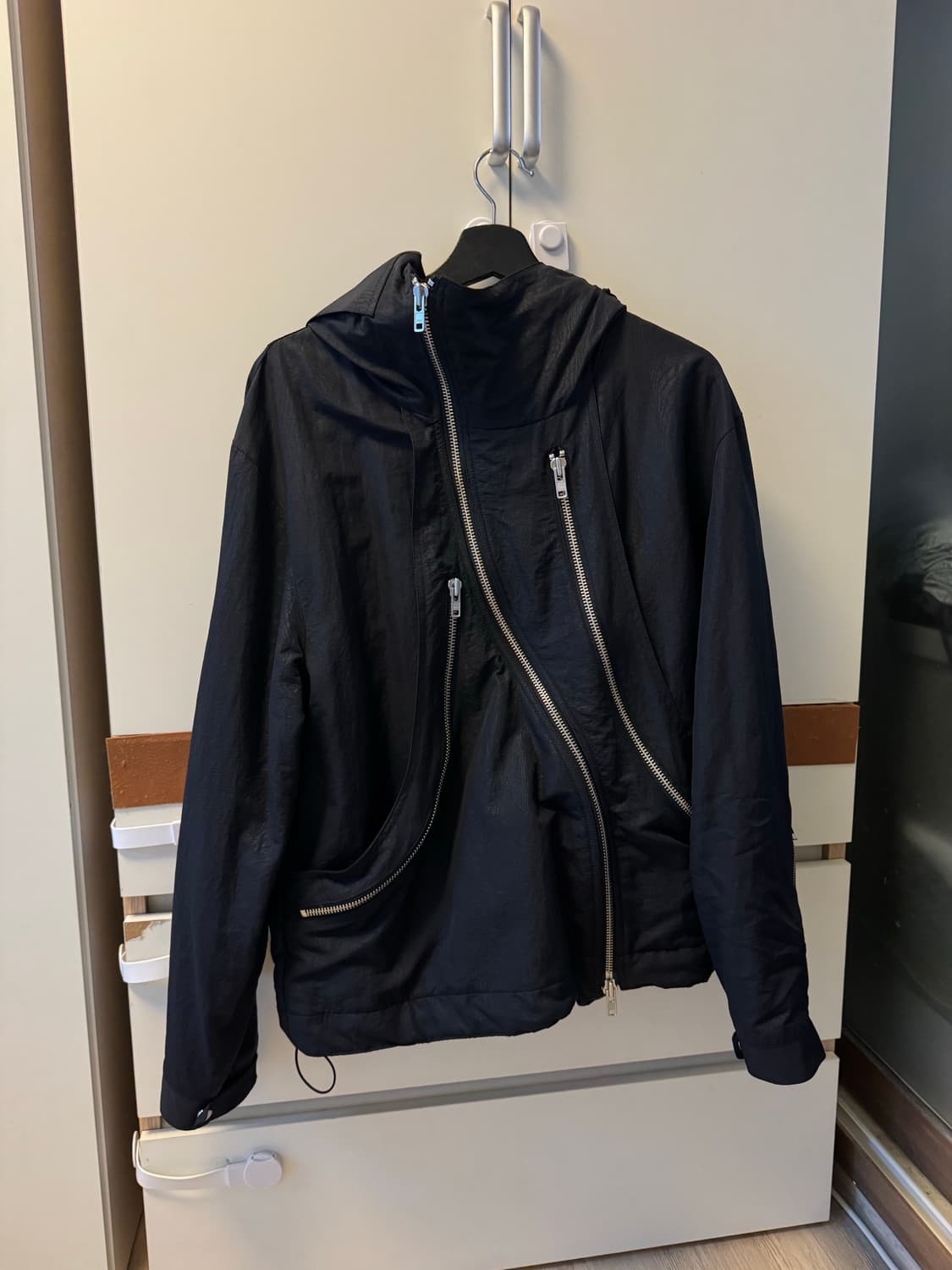 넥스트도어립스 커브드 윈드브레이커 바람막이 자켓 상품이미지3