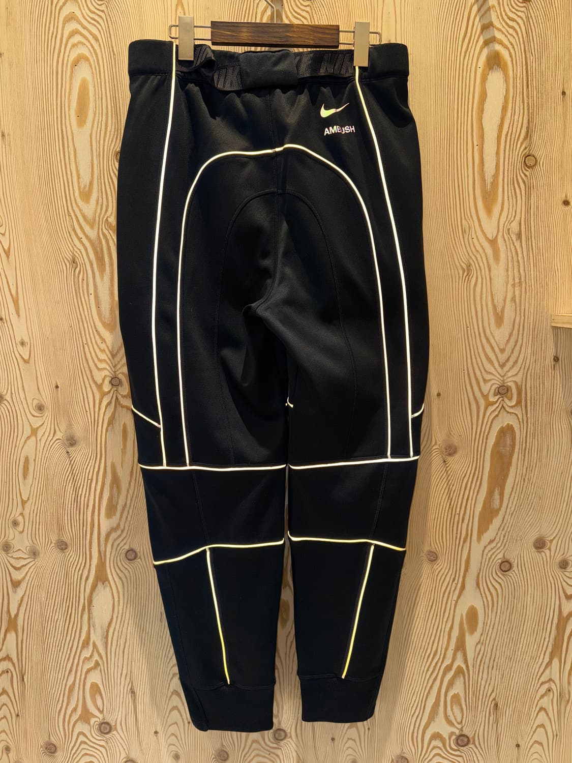 나이키 앰부쉬 NRG 트랙팬츠 상품이미지1