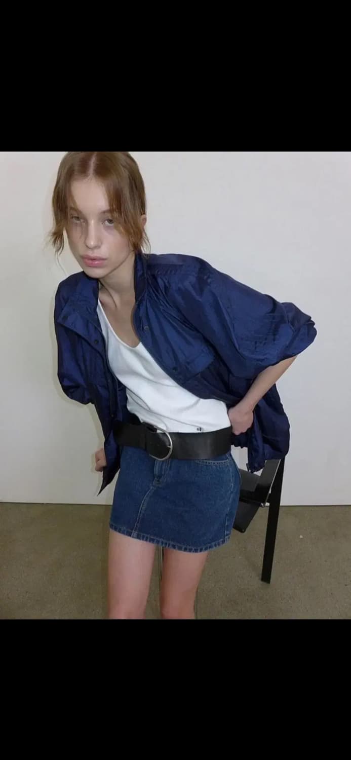 오버듀플레어 ROUNDED SHOULDER NYLON JACKET 상품이미지3