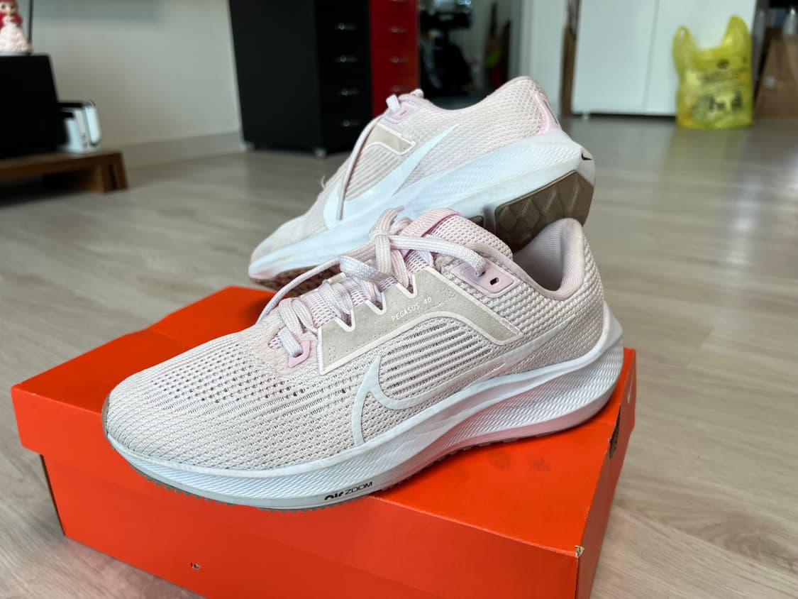 [245] 나이키(W) DV3854-600 에어 줌 페가수스 40 핑크 상품이미지1