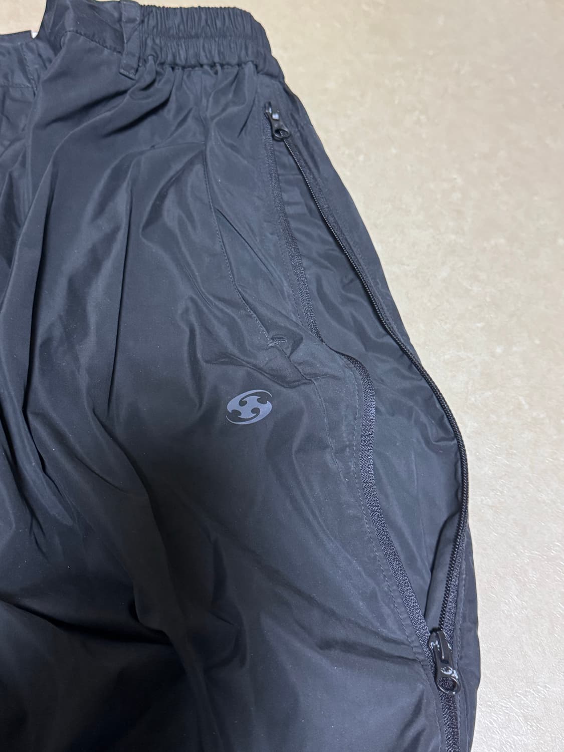 산산기어 22FW 지퍼 팬츠 블랙 (2 size) 상품이미지5
