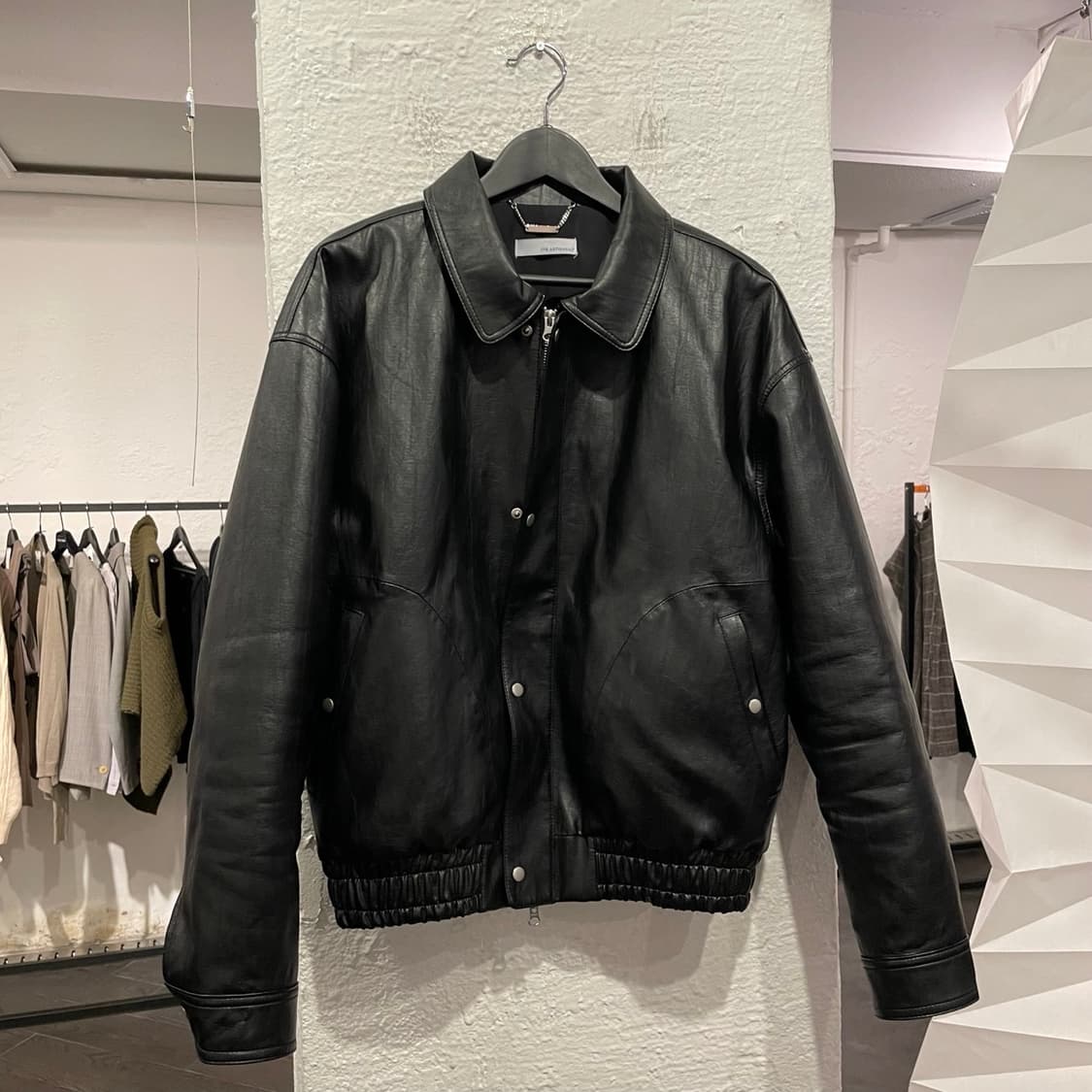 준태킴 레더 텍스쳐 자켓 상품이미지1