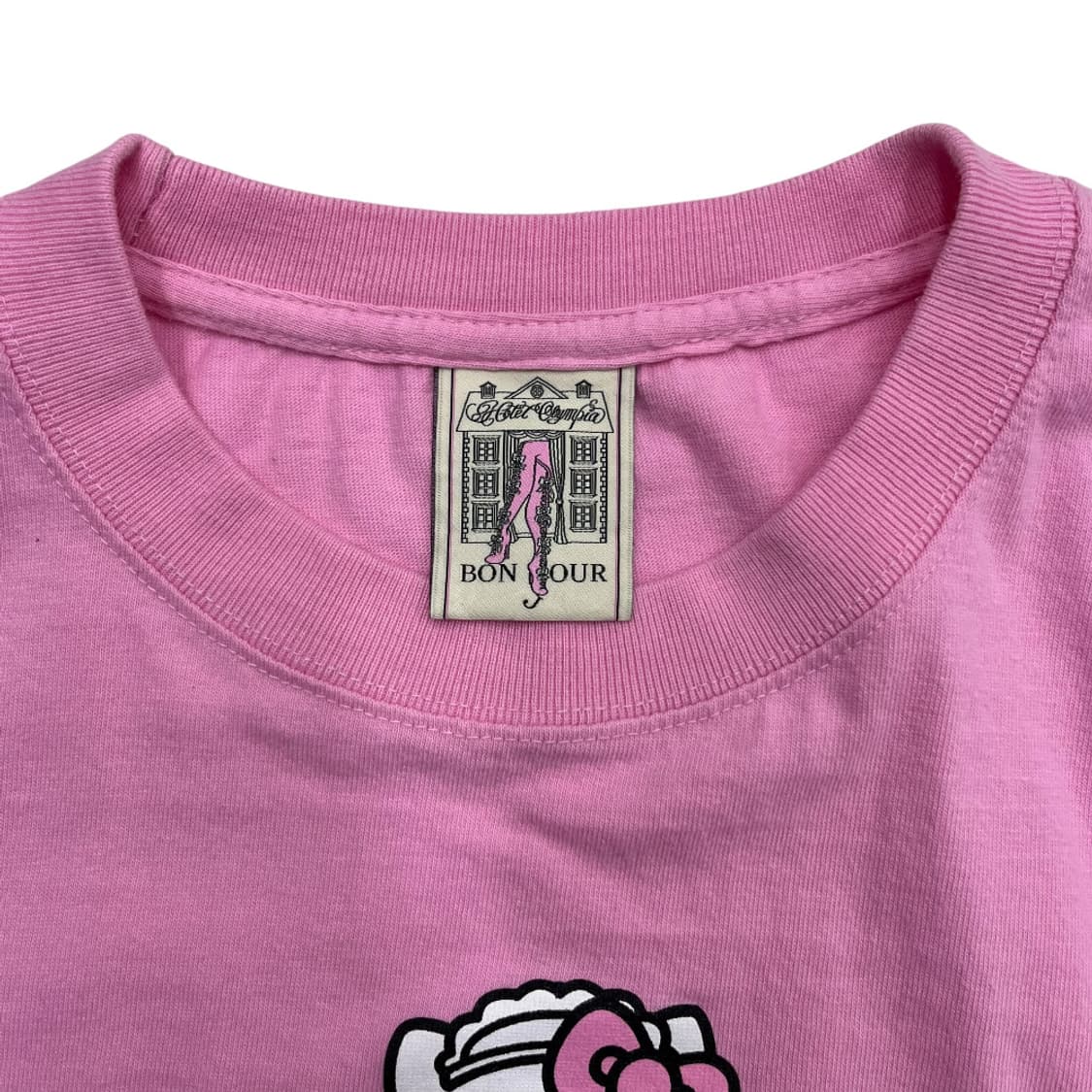 헬로키티 X 호텔 올림피아 딸기우유맛 하프셔츠 상품이미지5