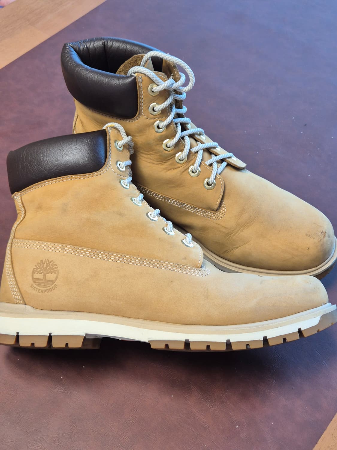 285(10UK)팀버랜드 6인치 프리미엄 부츠  상품이미지8