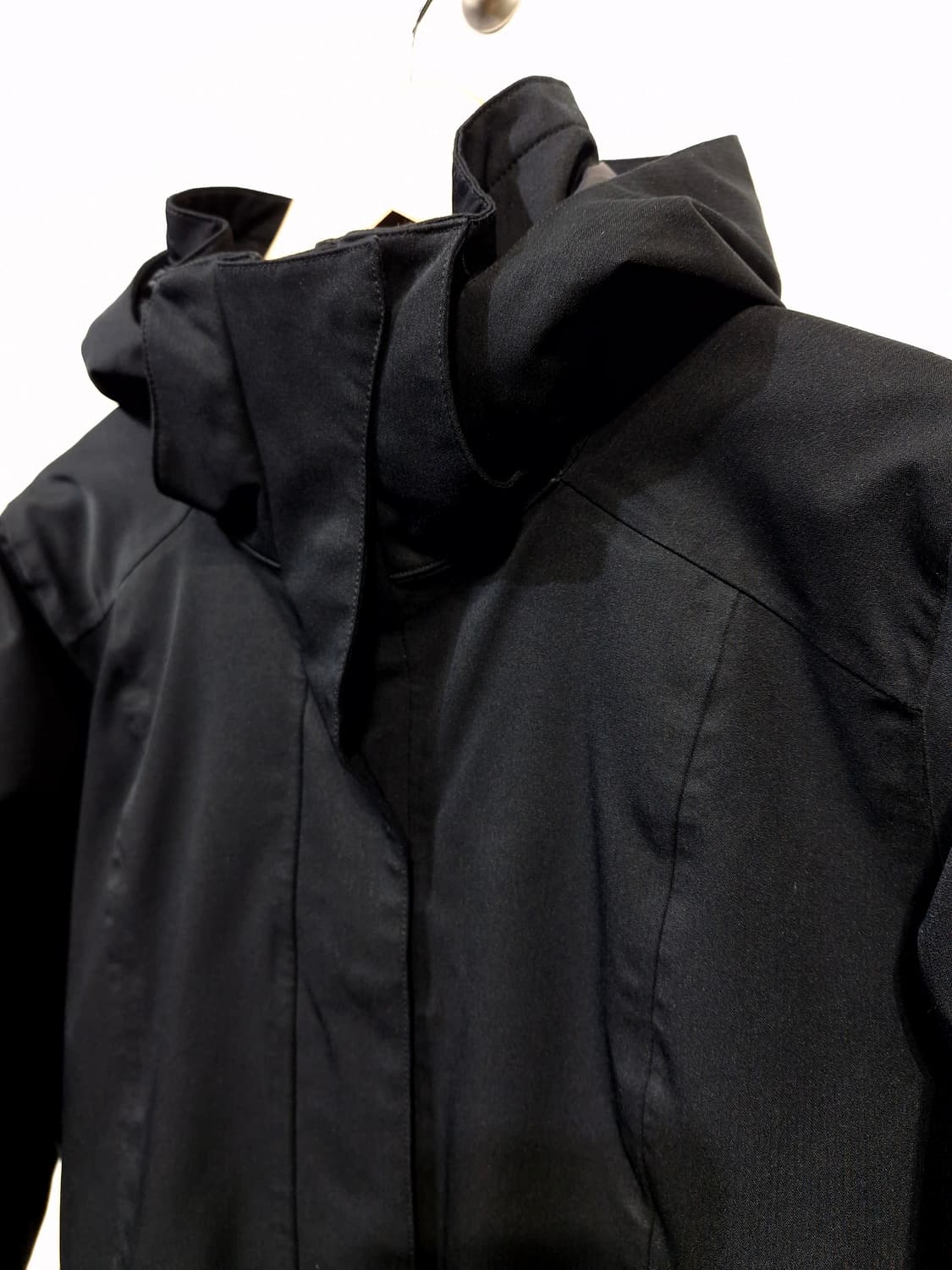 파타고니아(PATAGONIA) 롱 누빔 패딩 블랙 상품이미지3